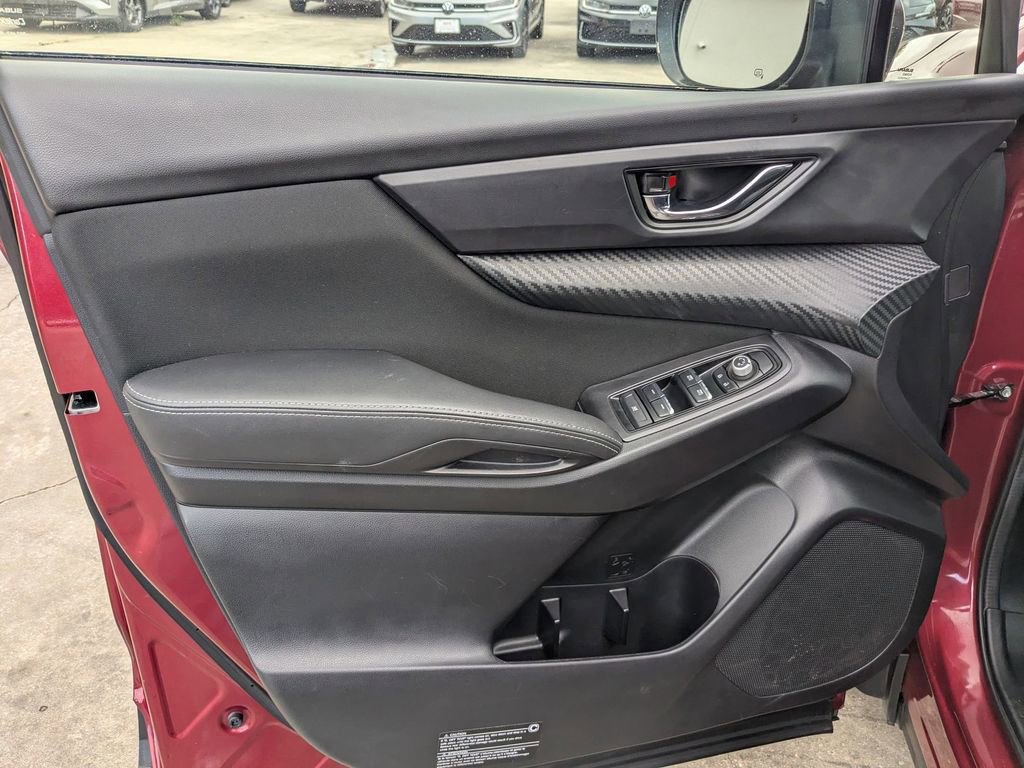 Used 2025 Subaru Ascent Premium image 11