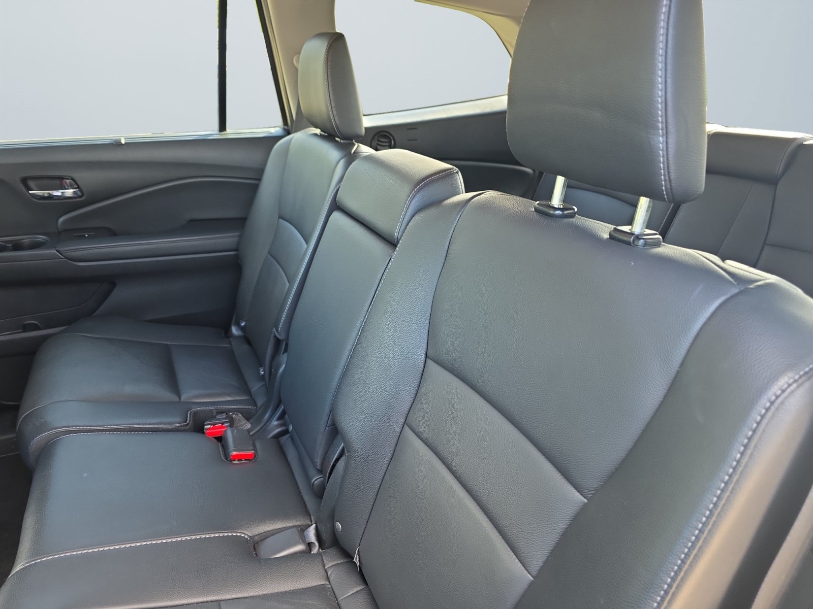 Used 2022 Honda Pilot Special Edition image 14