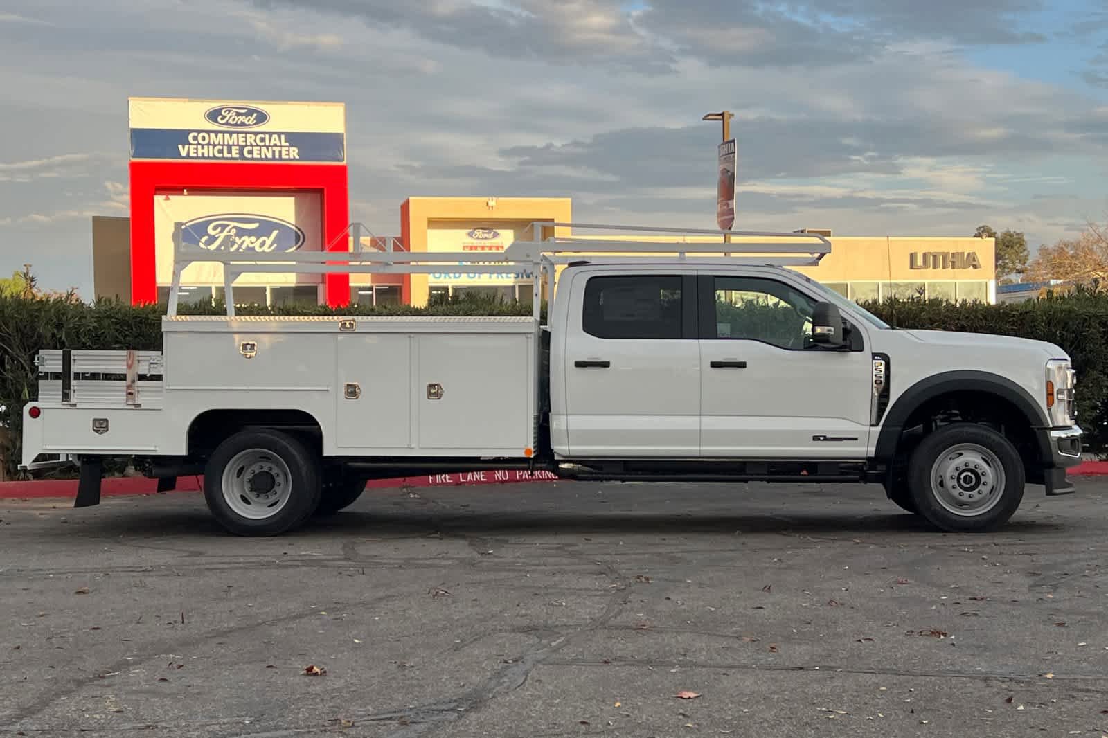 New 2026 Ford F550 4x4 Crew Cab Super Duty image 8