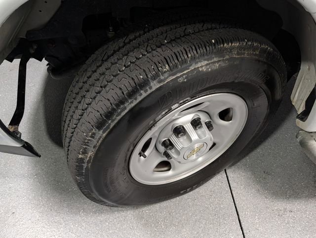 Used 2024 Chevrolet Express 2500 w/ Driver Convenience Package image 10