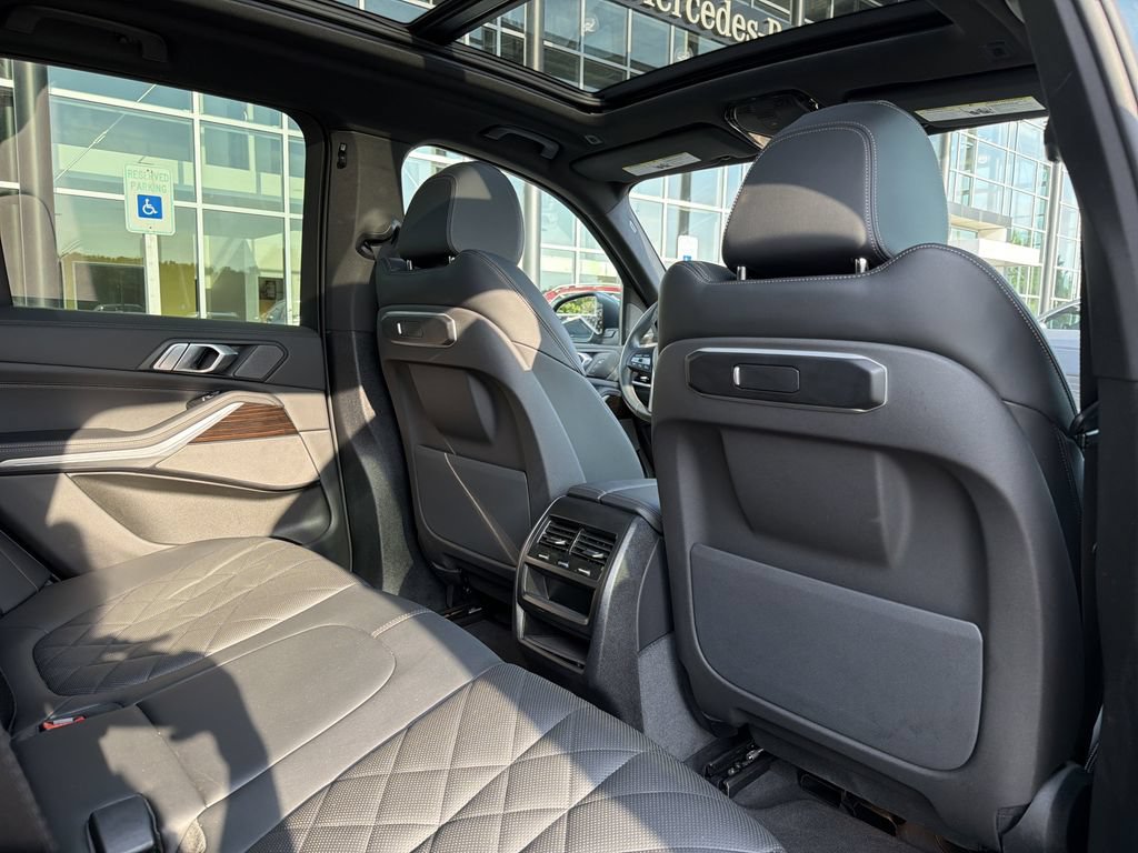 Used 2026 BMW X5 sDrive40i RWD image 17