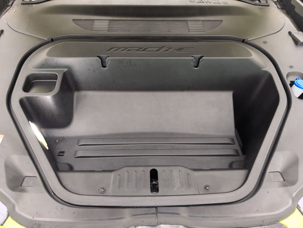 Used 2025 Ford Mustang Mach-E Premium w/ Sport Appearance Package AWD/4WD image 39