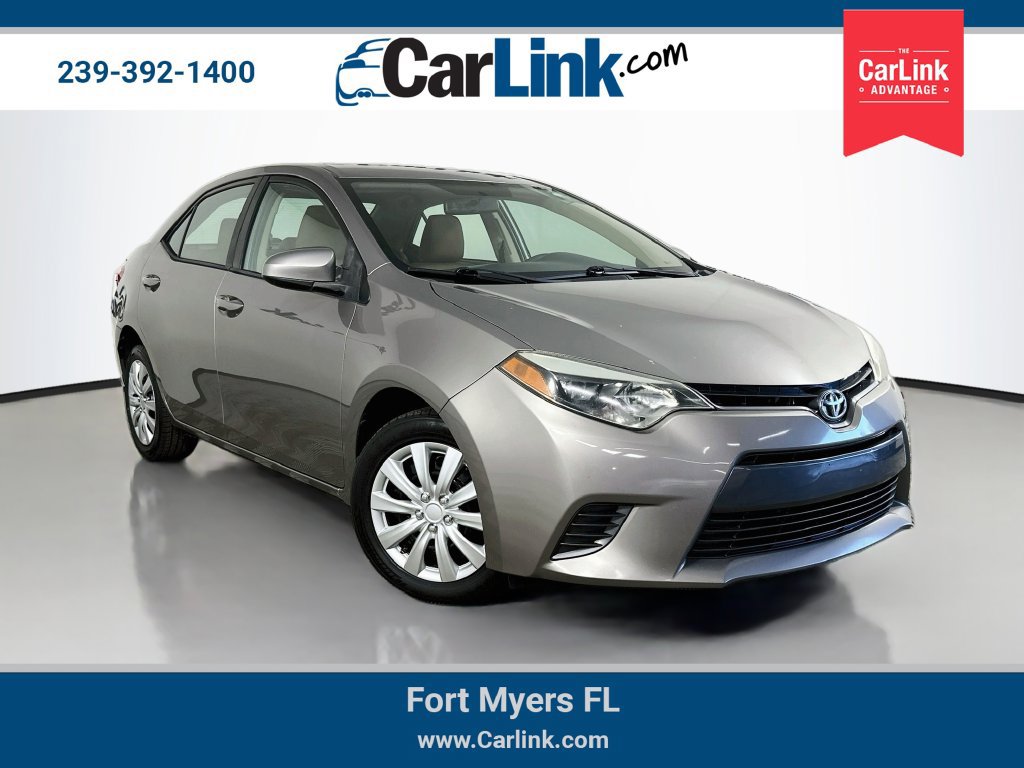 Used 2015 Toyota Corolla LE FWD image 1