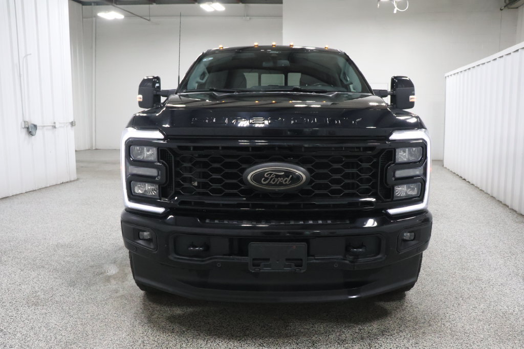 Used 2025 Ford F250 Lariat w/ Lariat Ultimate Package AWD/4WD image 3