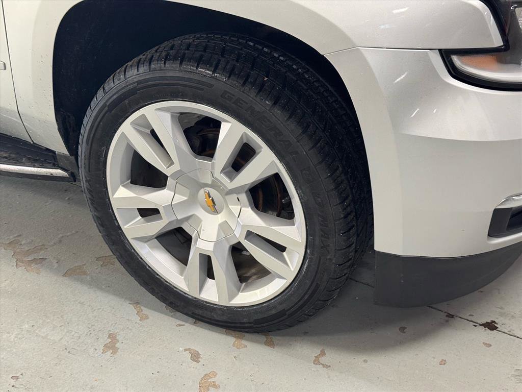 Used 2018 Chevrolet Suburban Premier w/ Max Trailering Package image 4