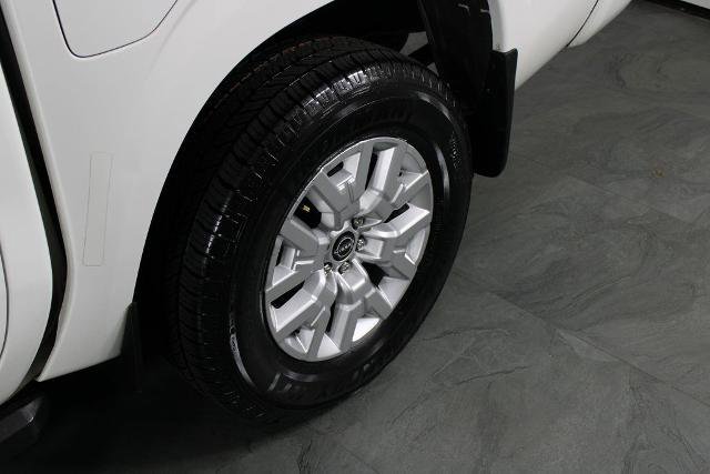 Certified 2023 Nissan Frontier SV w/ SV Convenience Package image 10