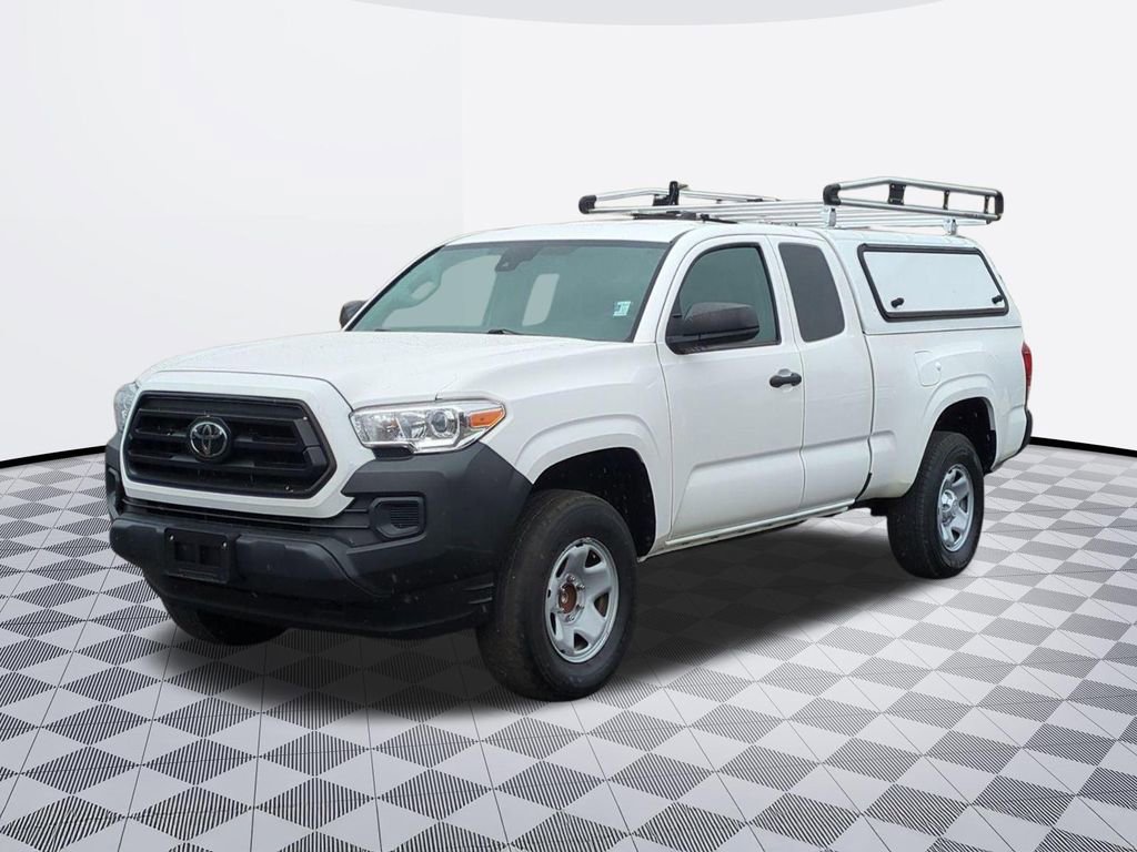 Used 2022 Toyota Tacoma SR RWD image 2