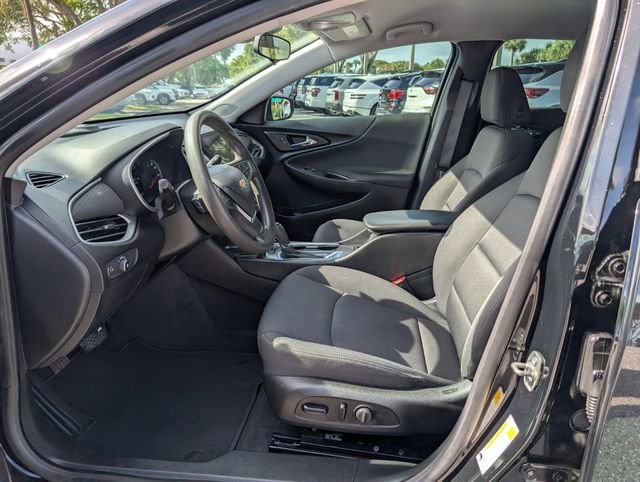 Used 2020 Chevrolet Malibu LS w/ Driver Confidence Package II image 10
