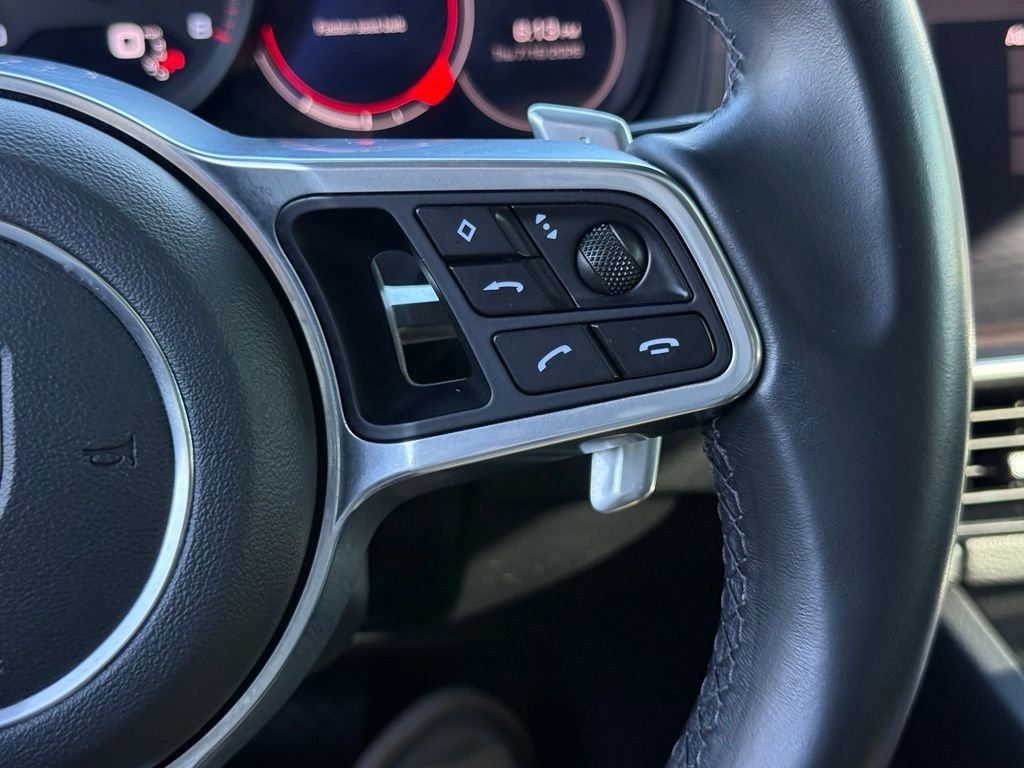 Used 2021 Porsche Cayenne AWD/4WD image 33