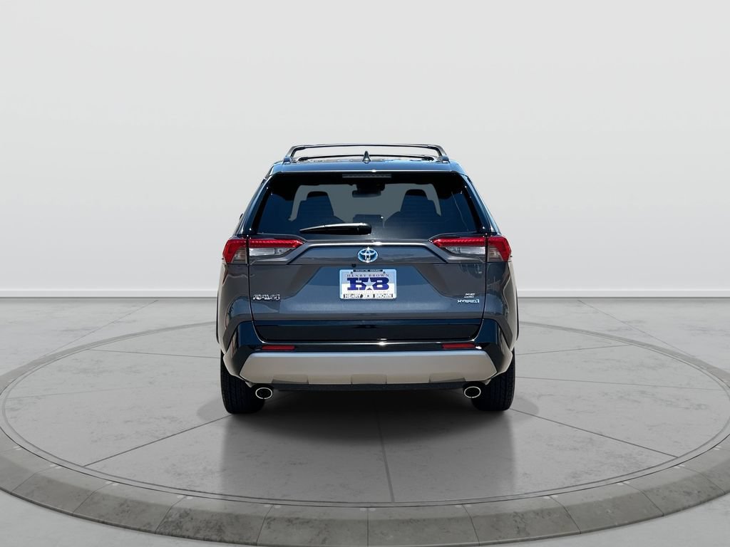 Used 2023 Toyota RAV4 SE w/ Convenience Package AWD/4WD image 7