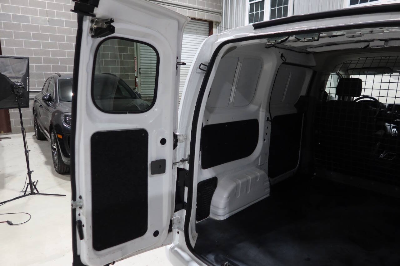 Used 2020 Nissan NV200 SV FWD image 18