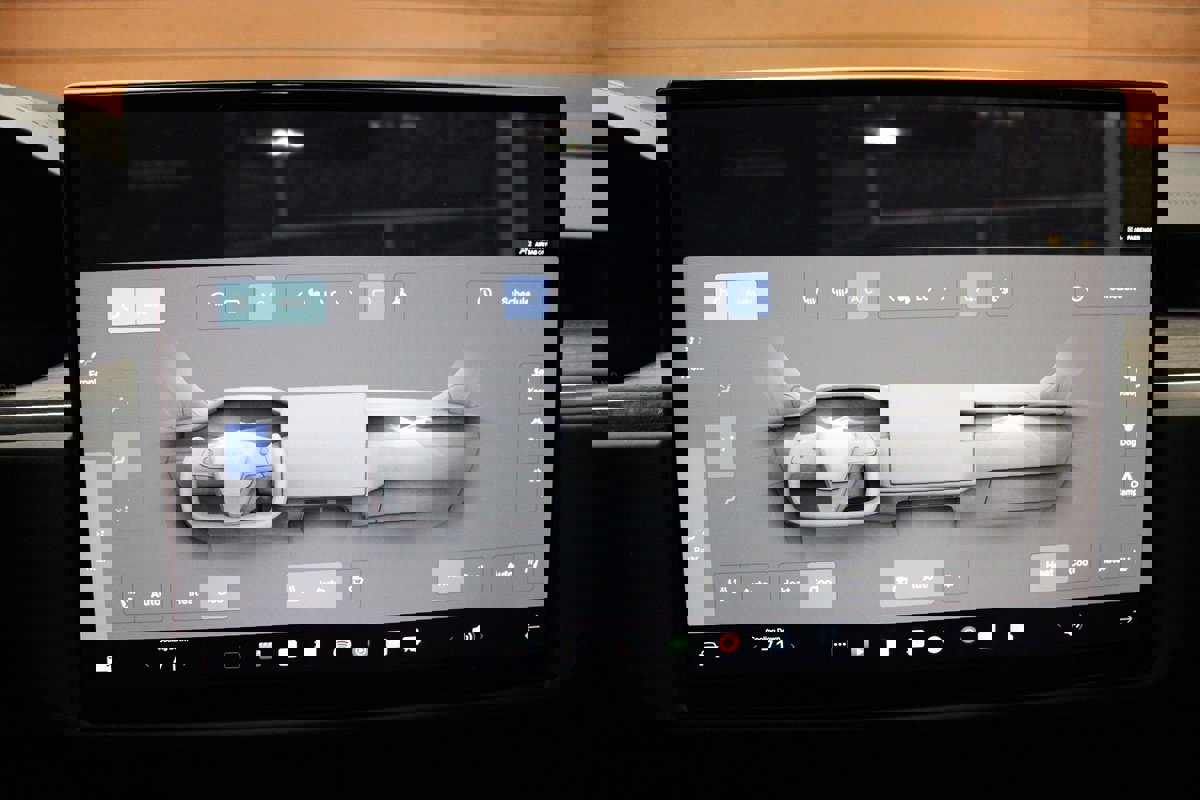 Used 2022 Tesla Model X 5 Seater AWD image 8