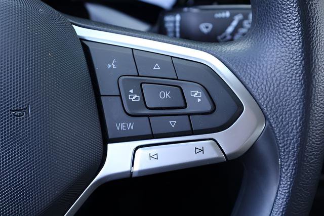 Certified 2022 Volkswagen Taos S FWD image 23