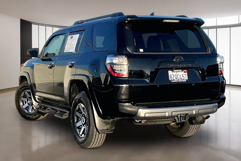 Used 2022 Toyota 4Runner TRD Off-Road AWD/4WD image 4