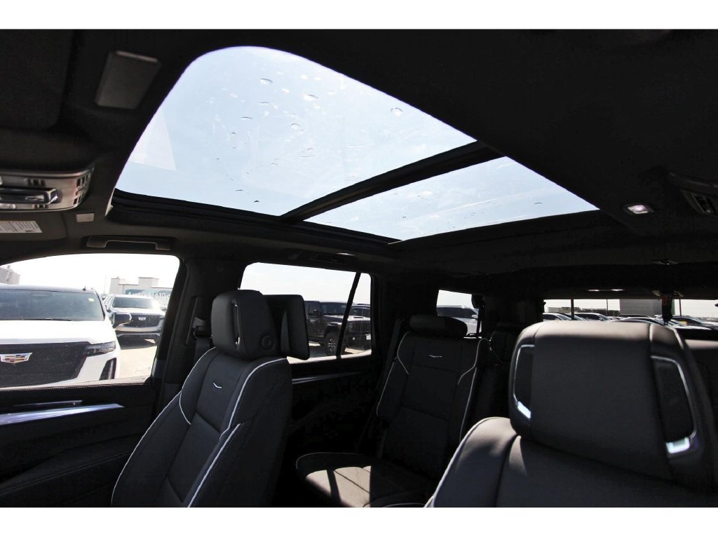 New 2027 Cadillac Escalade Sport w/ Touring Package AWD/4WD image 24