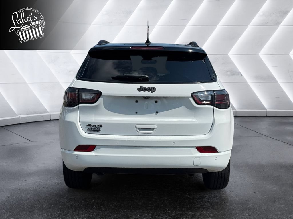 Certified 2024 Jeep Compass Limited w/ High Altitude Package AWD/4WD image 5