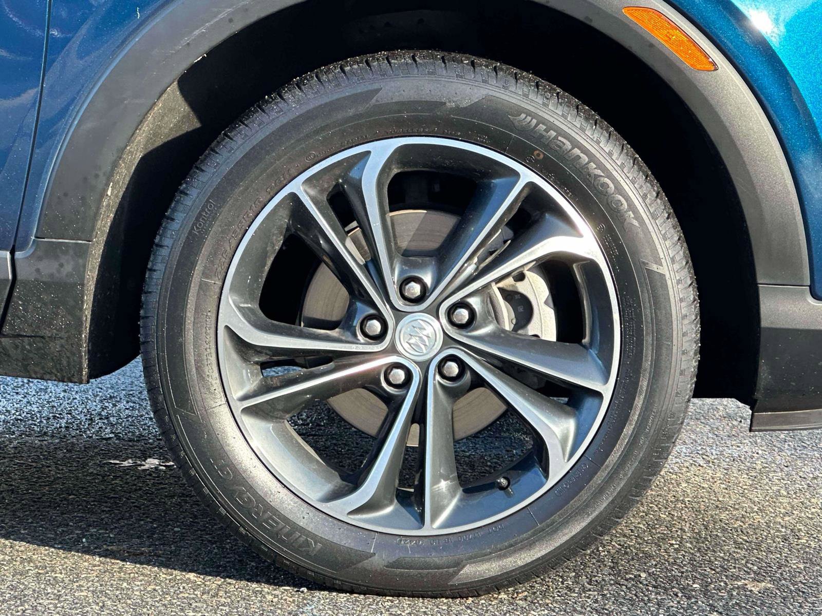 Used 2021 Buick Encore GX Select image 7