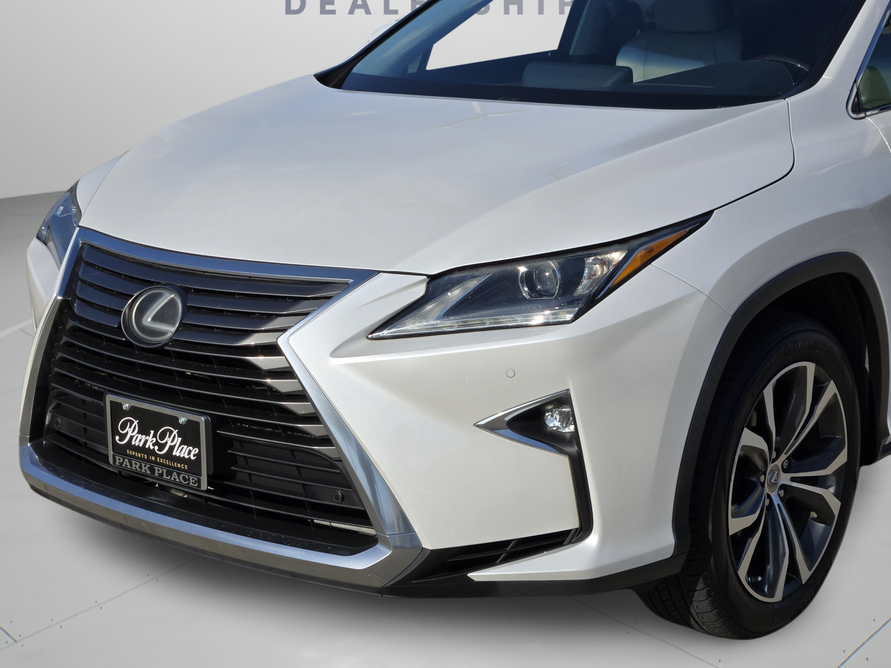 Used 2017 Lexus RX 350 AWD w/ Premium Package image 38