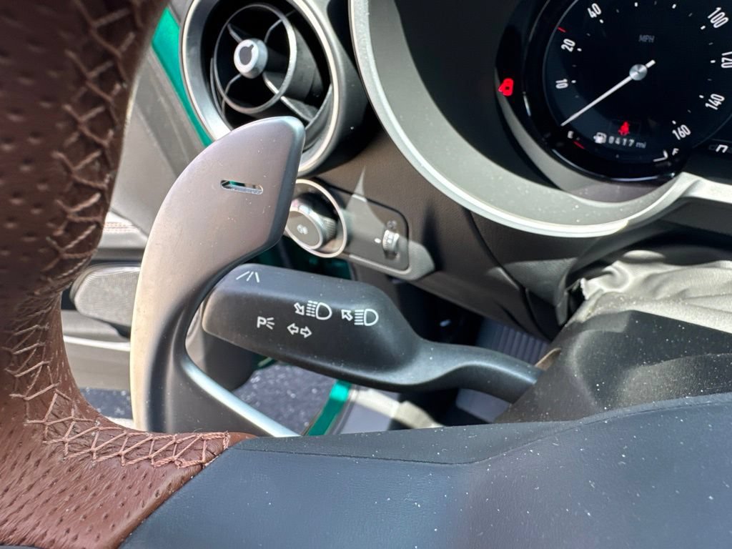 New 2025 Alfa Romeo Stelvio Sprint AWD/4WD image 38