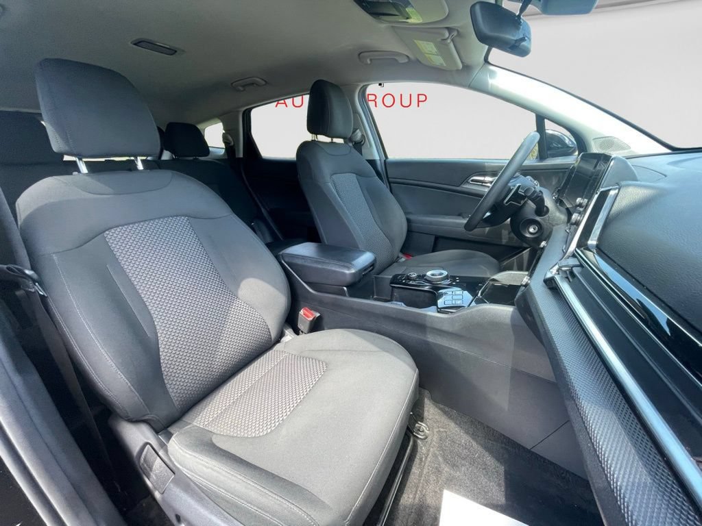Certified 2023 Kia Sportage LX AWD/4WD image 11