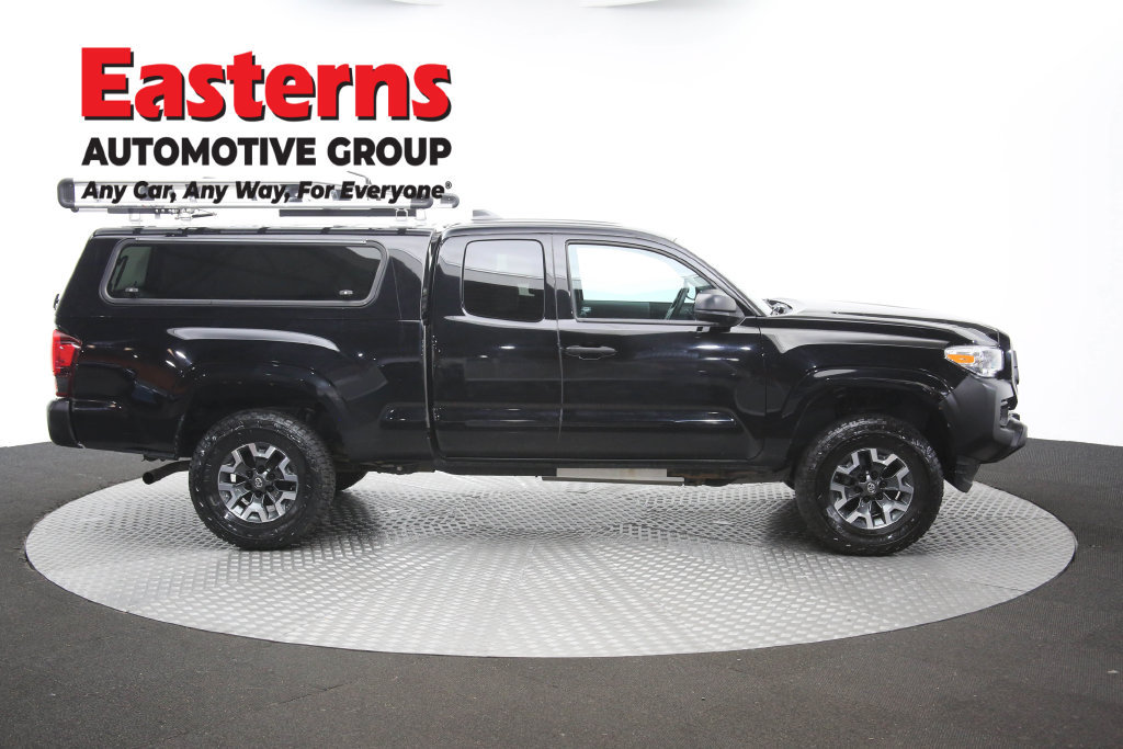 Used 2023 Toyota Tacoma SR AWD/4WD image 47