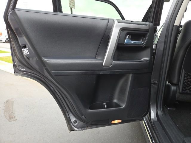 Used 2023 Toyota 4Runner Limited image 13