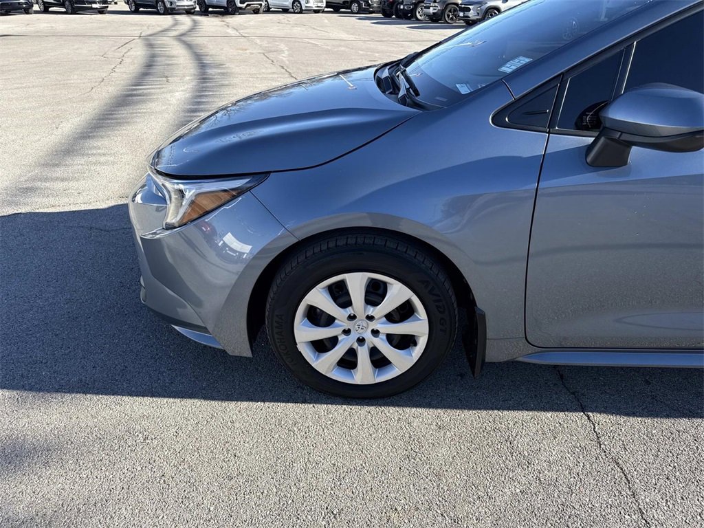 Used 2024 Toyota Corolla LE image 29