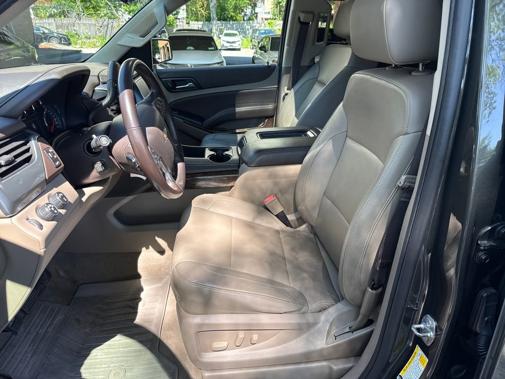 Used 2019 Chevrolet Tahoe LT AWD/4WD image 17
