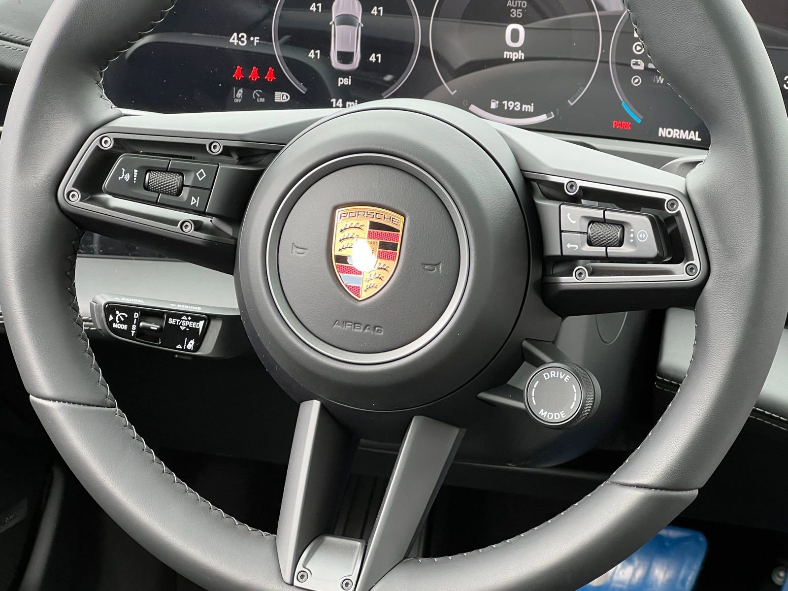 New 2026 Porsche Taycan 4S image 23