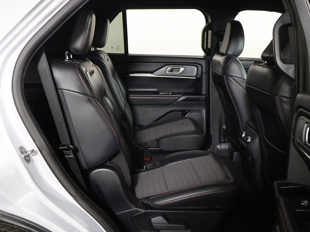 Used 2026 Ford Explorer ST-Line AWD/4WD image 29
