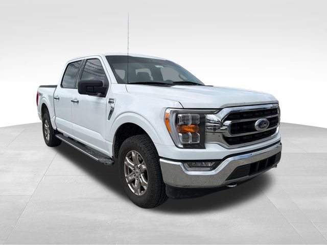 Used 2021 Ford F150 XLT w/ Equipment Group 302A High AWD/4WD image 3