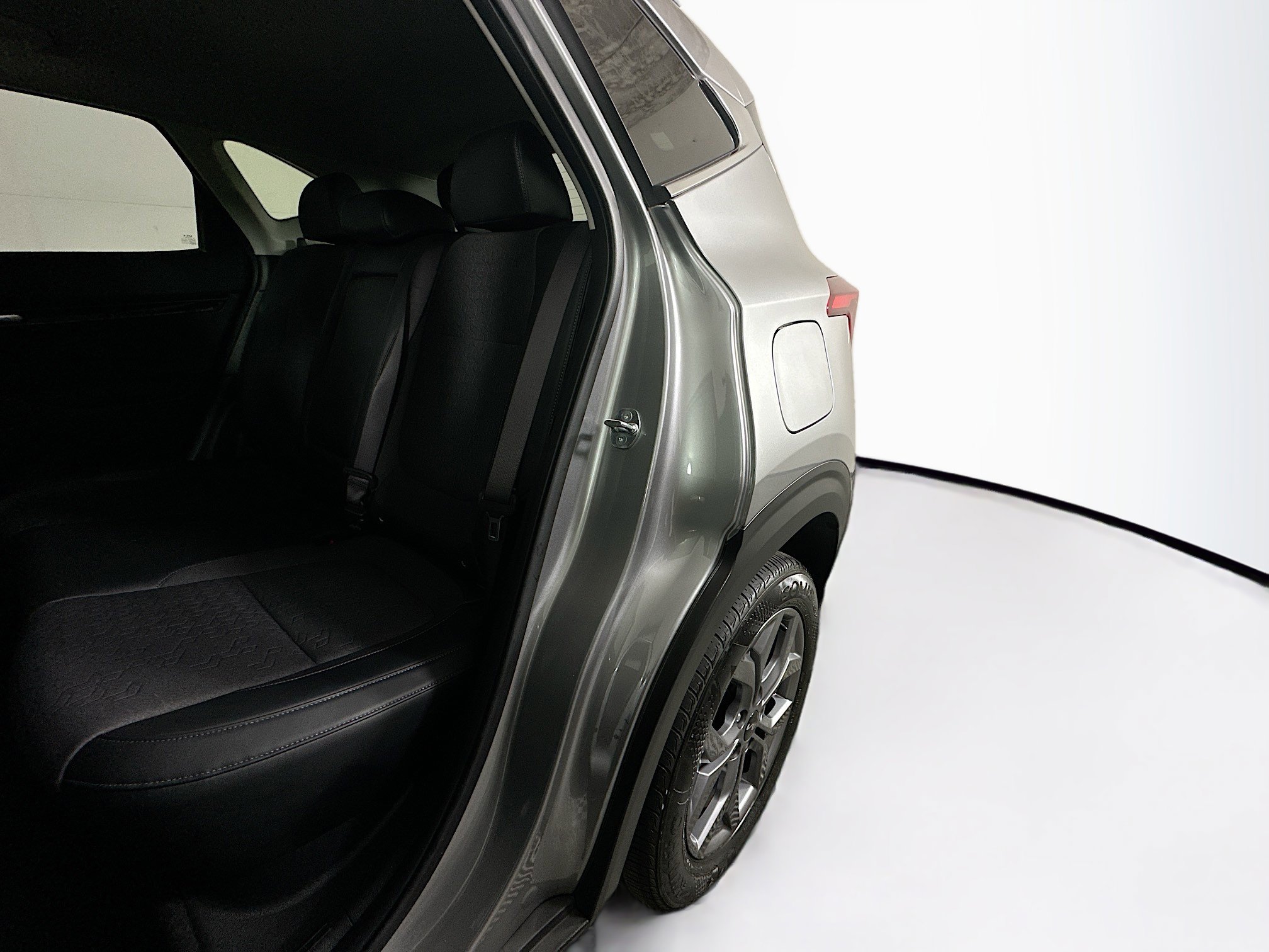 Used 2024 Kia Seltos S FWD image 26