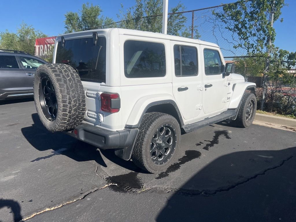 Used 2018 Jeep Wrangler Unlimited Sahara w/ Uconnect 4C Nav & Sound Group image 14