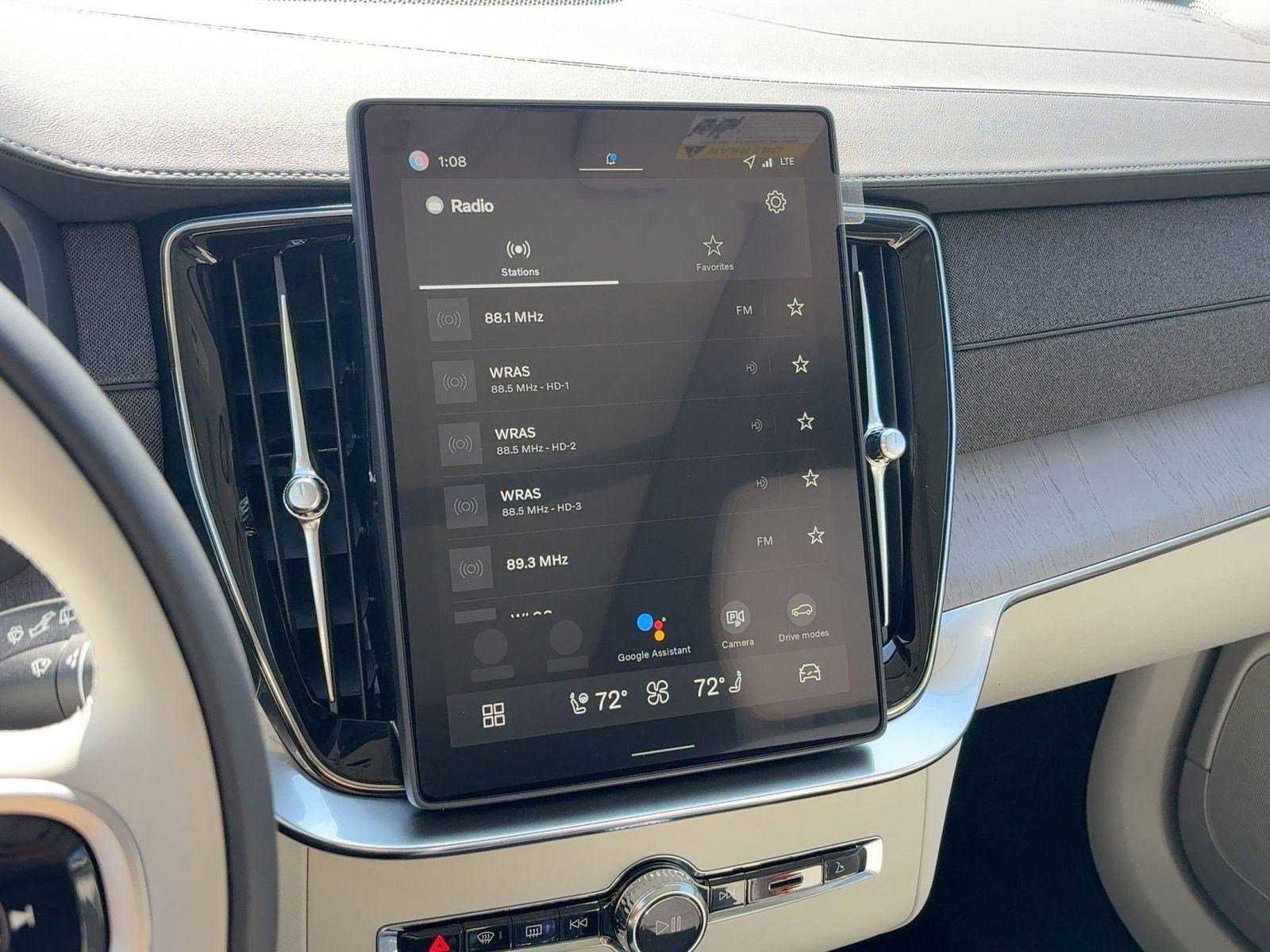 New 2026 Volvo XC90 B6 Ultra w/ Protection Package image 24