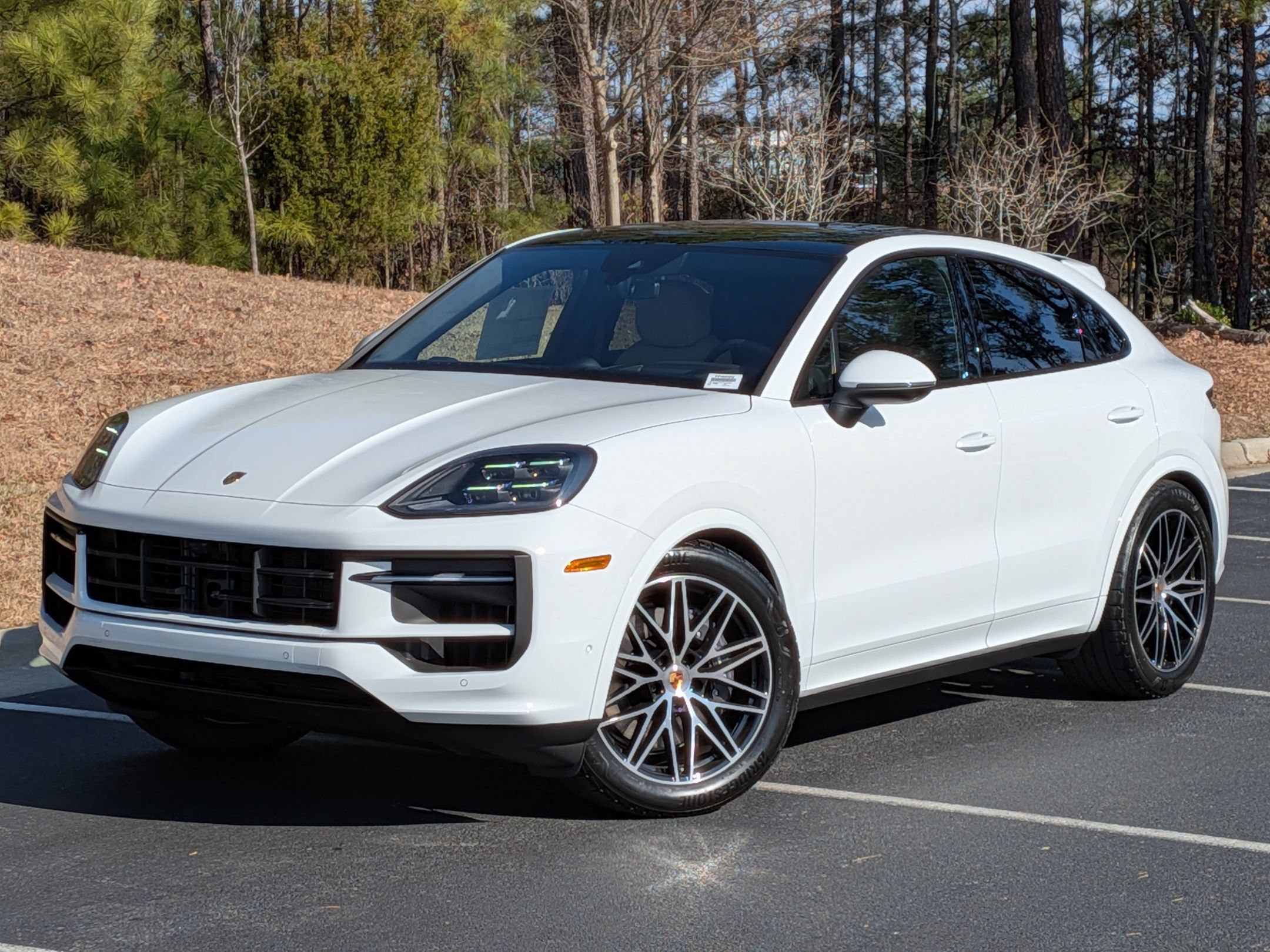New 2026 Porsche Cayenne Coupe AWD/4WD image 1