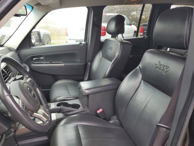 Used 2012 Jeep Liberty Limited Jet w/ Comfort/Convenience Group AWD/4WD image 15
