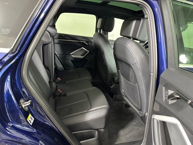 Used 2024 Audi Q3 2.0T Premium image 26