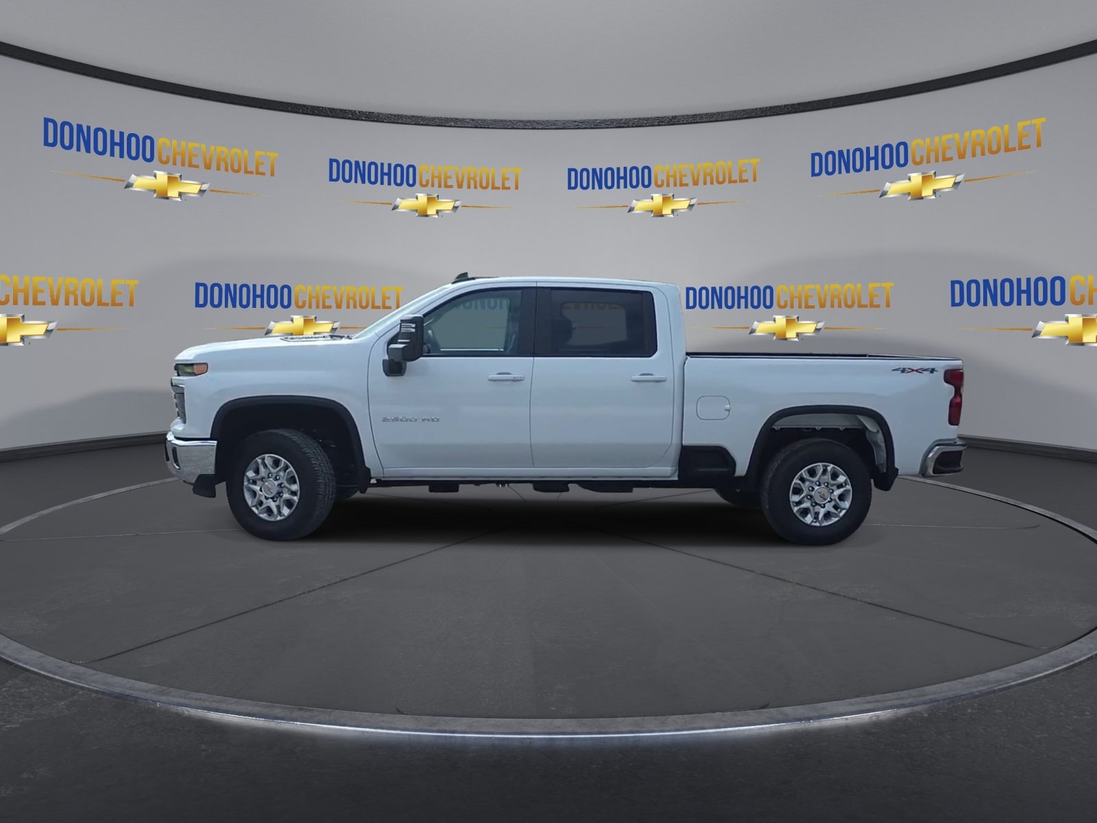 New 2026 Chevrolet Silverado 2500 LT AWD/4WD image 8