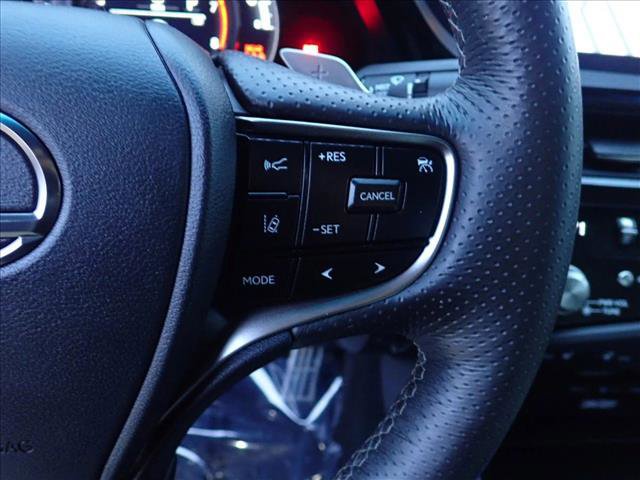 Used 2022 Lexus ES 350 F Sport image 15