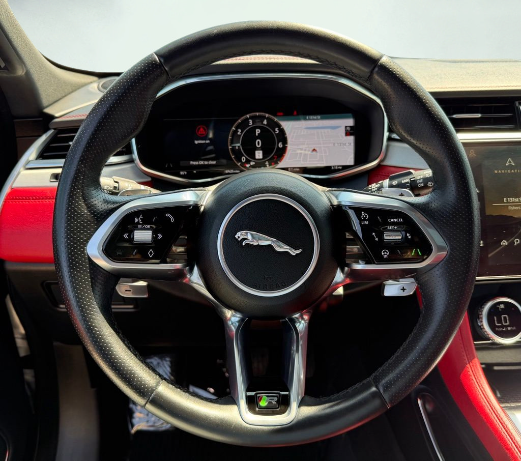 Used 2023 Jaguar F-PACE R-Dynamic S AWD/4WD image 46