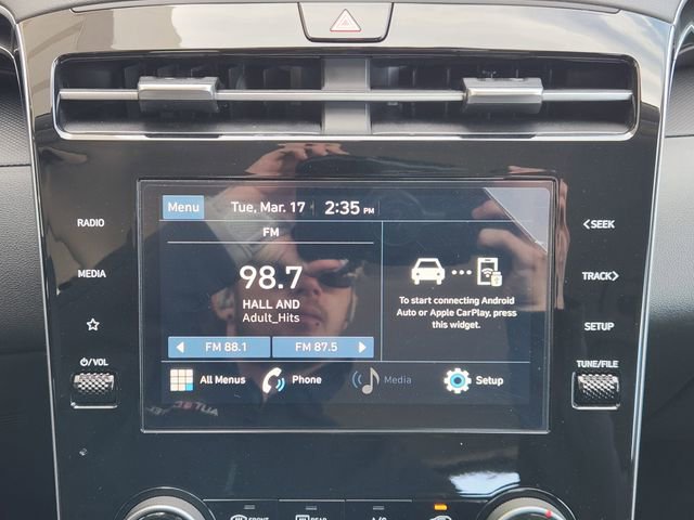 Certified 2024 Hyundai Tucson SE image 12