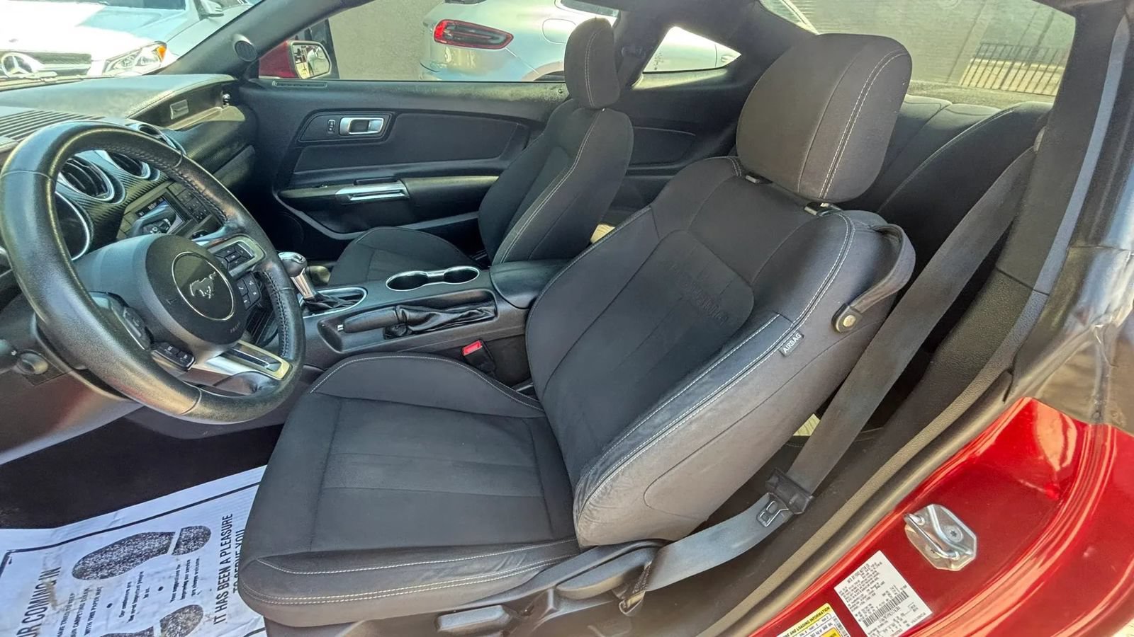 Used 2019 Ford Mustang Coupe RWD image 9