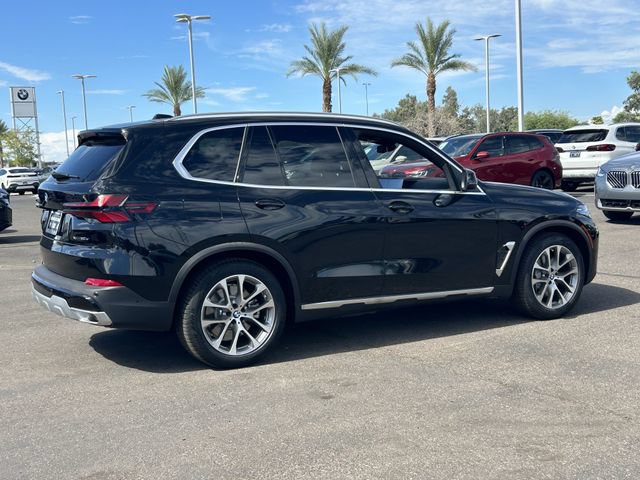 Used 2026 BMW X5 xDrive50e AWD/4WD image 6