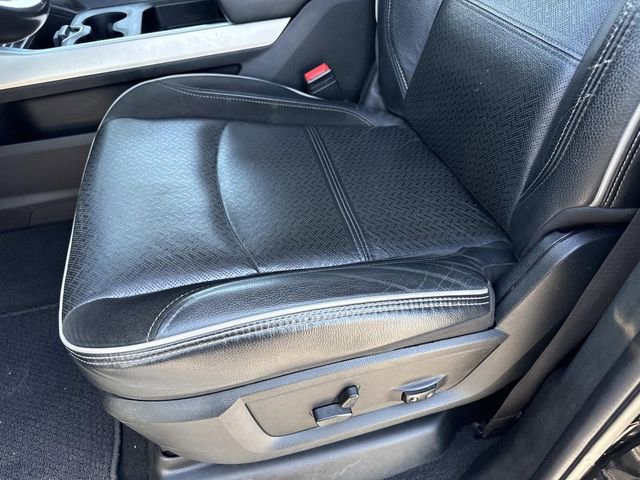 Used 2022 RAM 3500 Laramie image 18