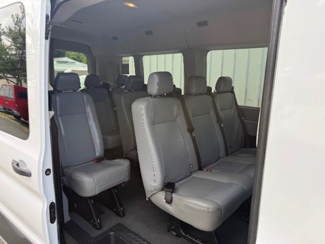 Used 2016 Ford Transit 350 XL RWD image 6