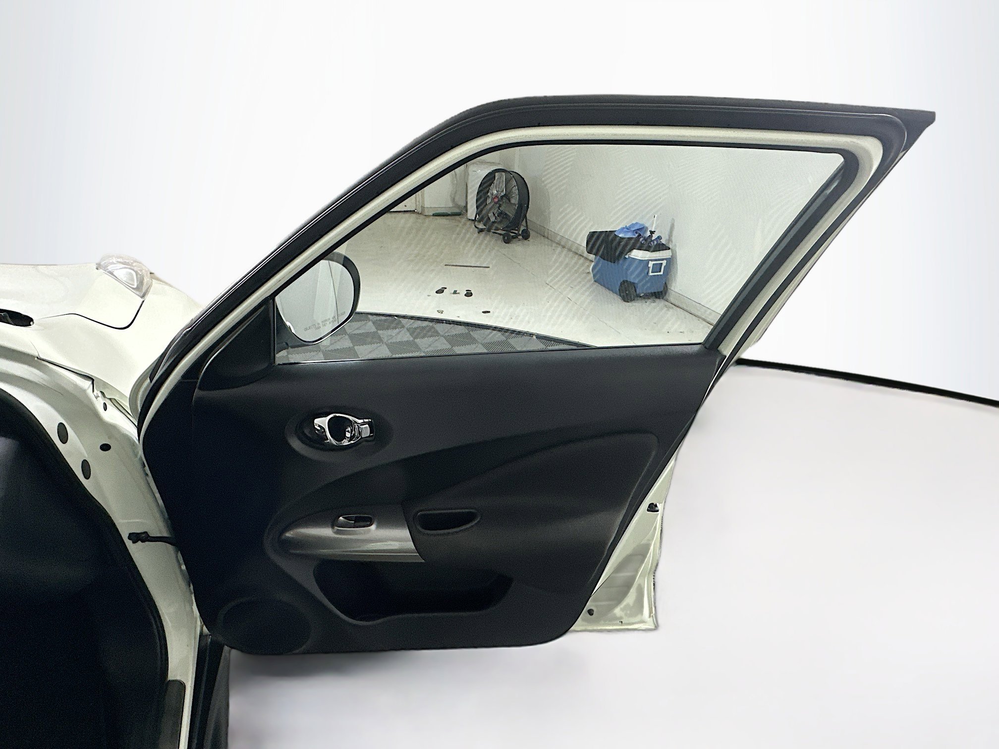 Used 2012 Nissan Juke SL image 32