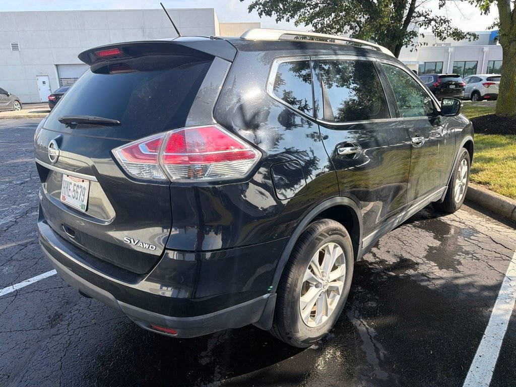 Used 2015 Nissan Rogue SV w/ SV Moonroof Package AWD/4WD image 5