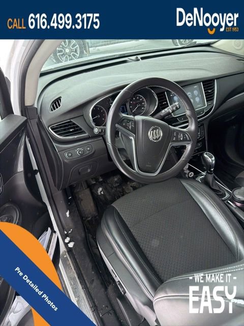 Used 2019 Buick Encore Sport Touring image 10