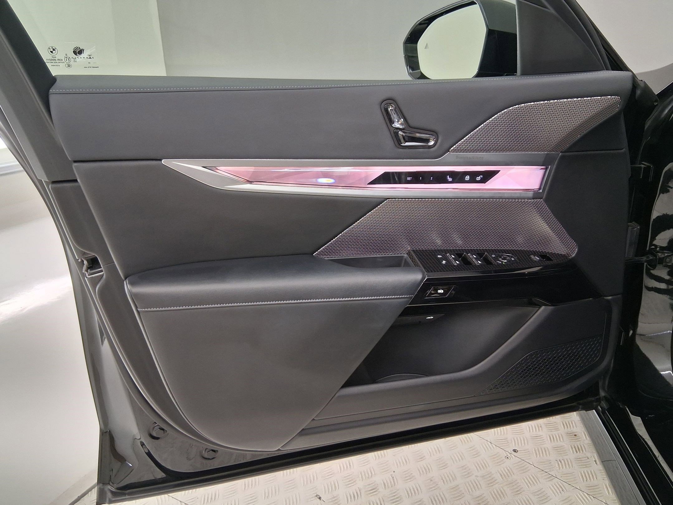 Certified 2024 BMW 760i xDrive image 19