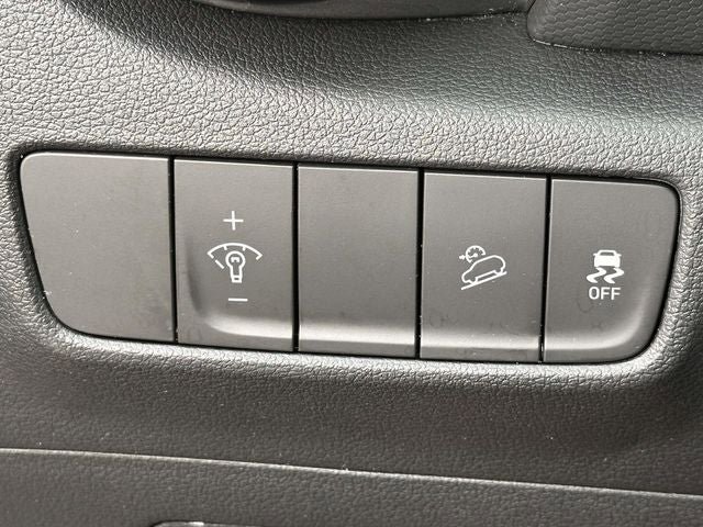Used 2023 Hyundai Kona SE image 25